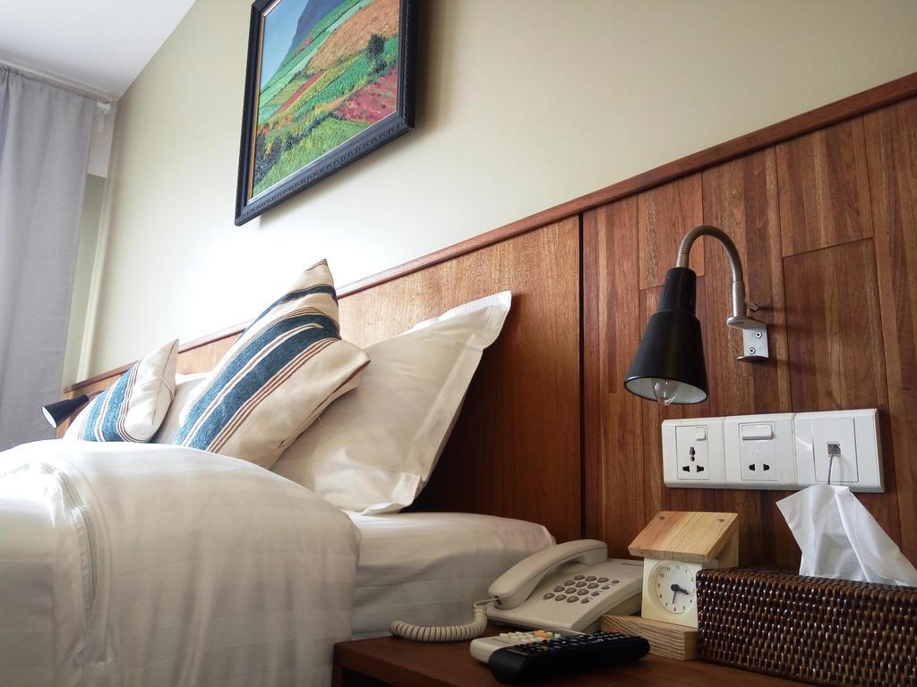 360 Kalaw Hotel Екстер'єр фото