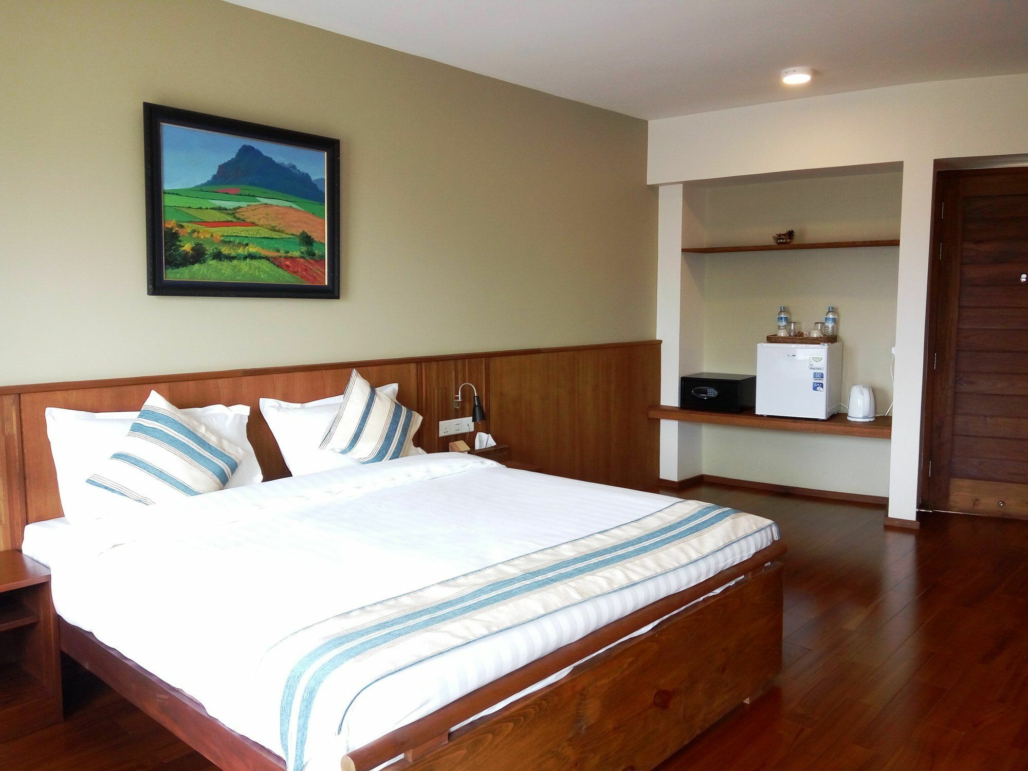 360 Kalaw Hotel Екстер'єр фото