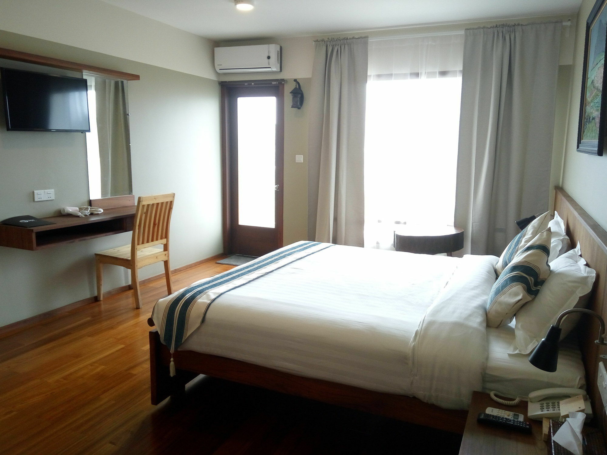 360 Kalaw Hotel Екстер'єр фото